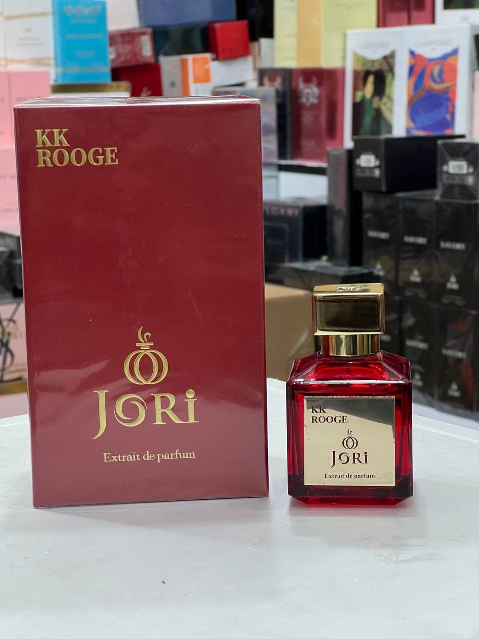 ادکلن باکارات رژ شرکت جوری
