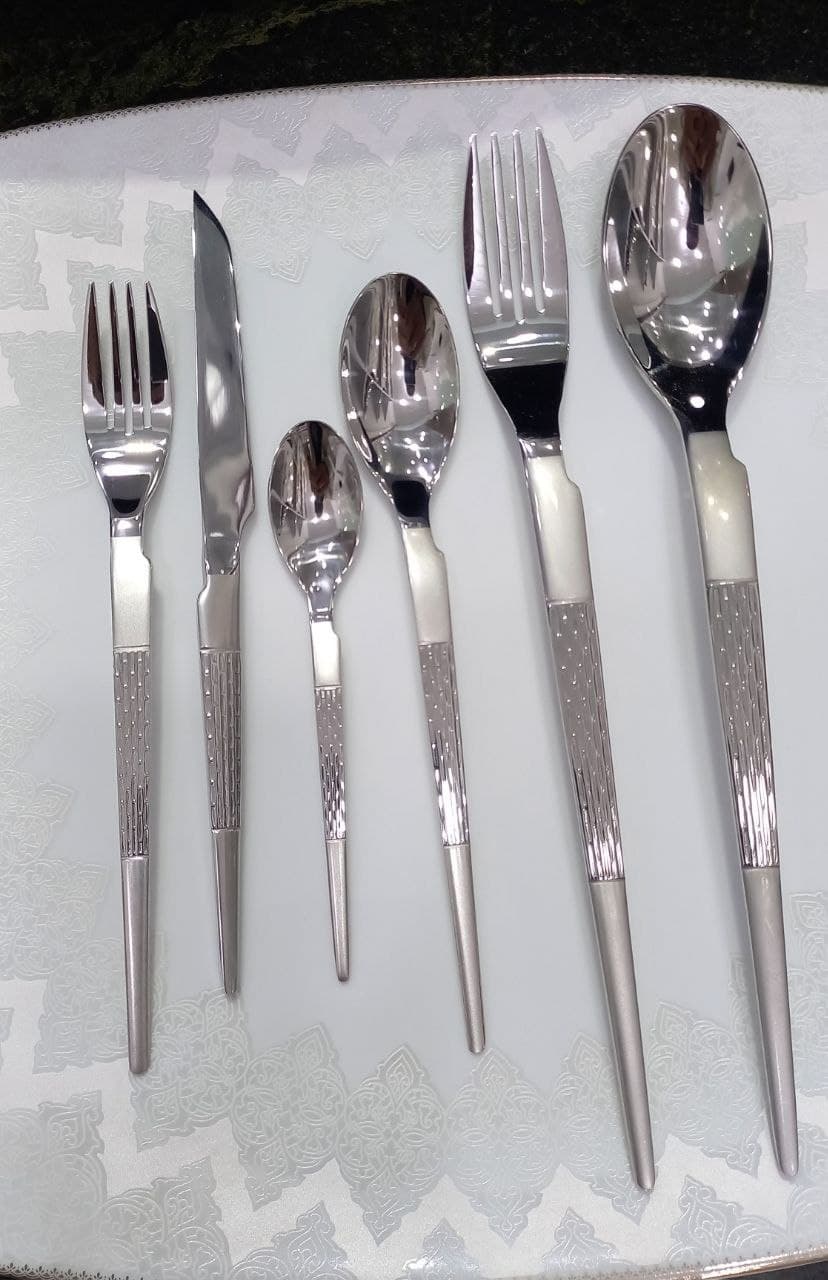 خرید سرویس قاشق و چنگال 30 نفره 161 پارچه اس جی دور طلایی
