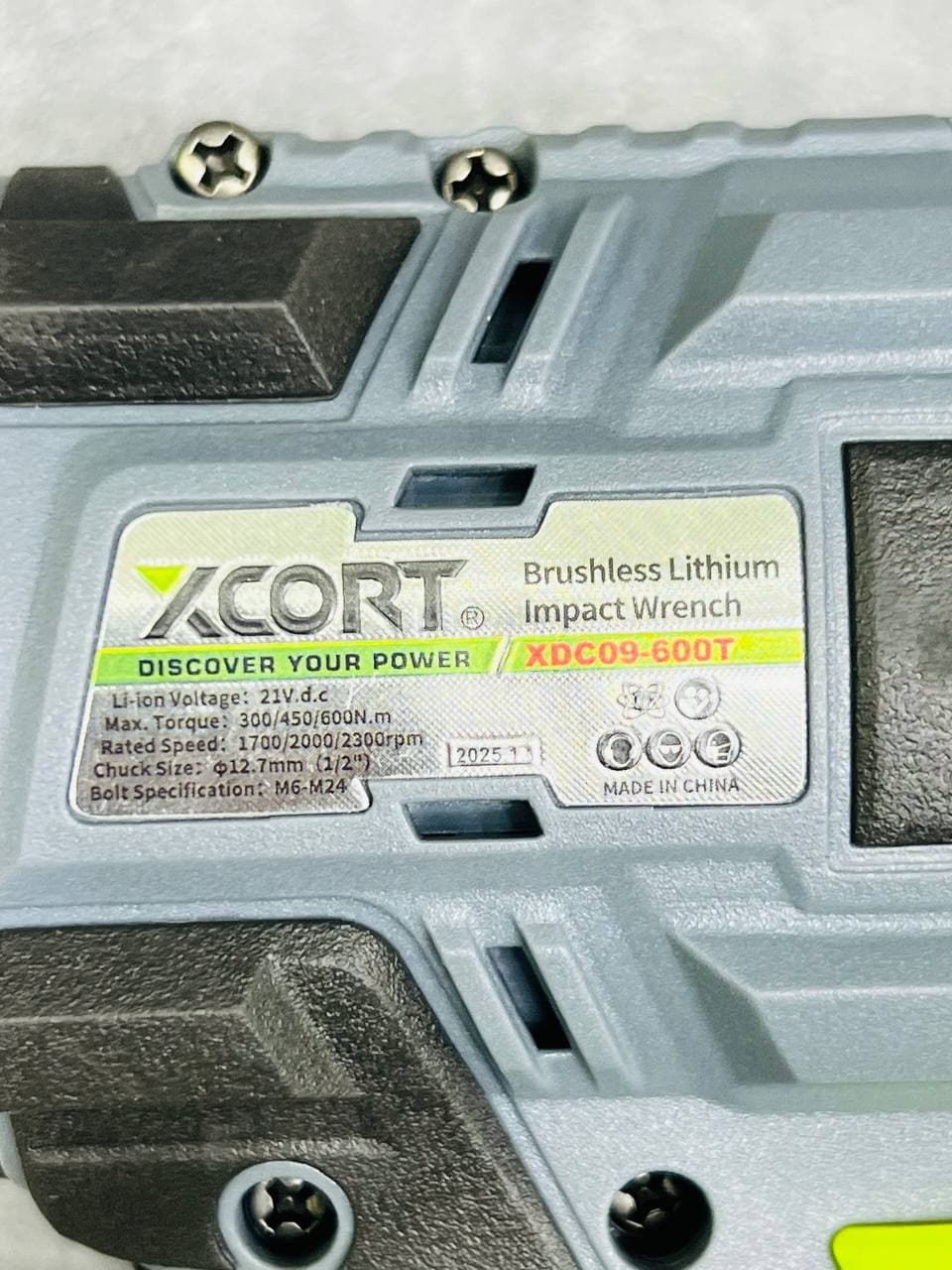 بکس شارژی ایکسکورت 600نیوتن xdc09-600t